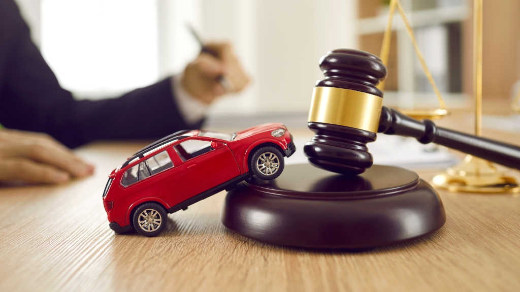 Settling a Car Accident in Illinois